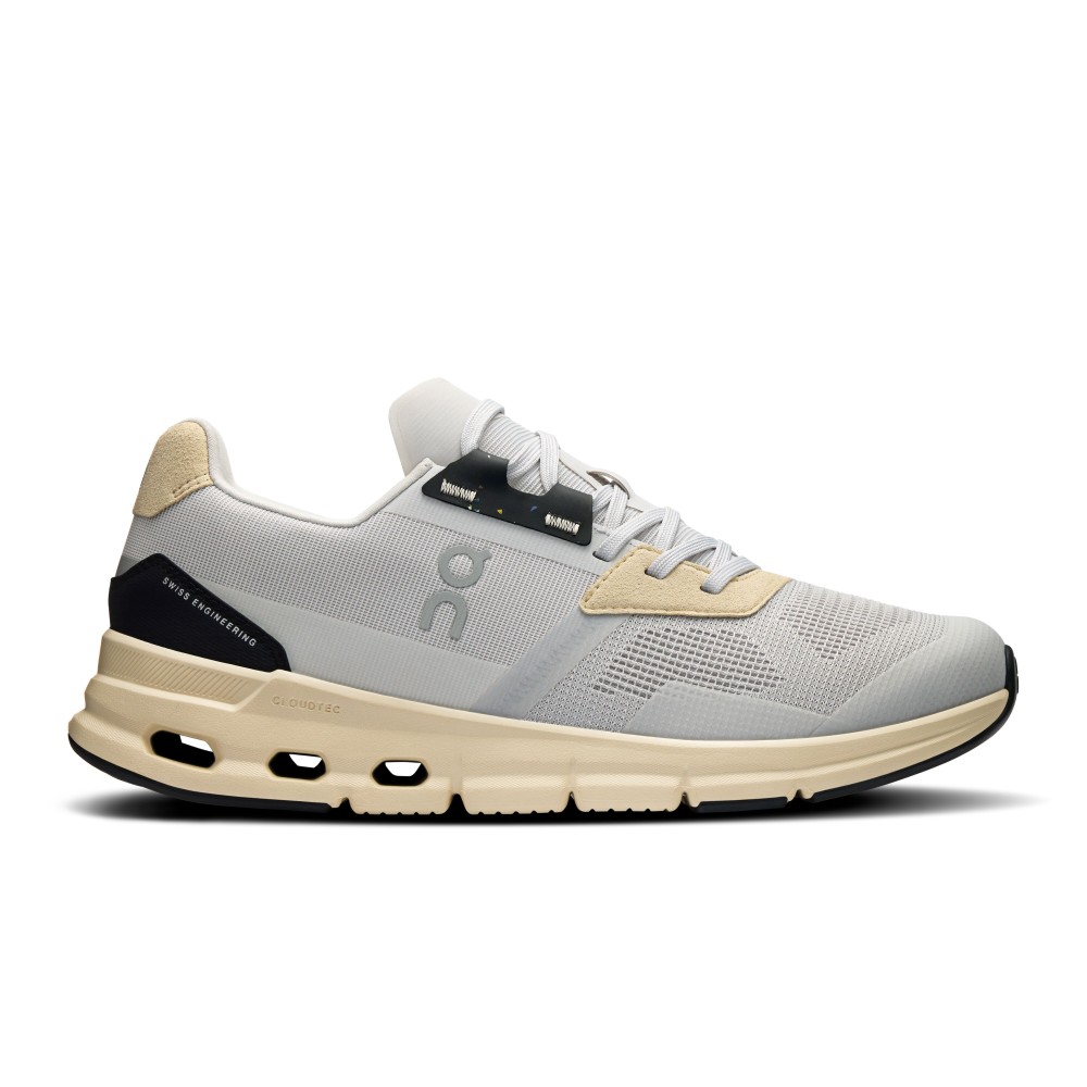SHOES ON CLOUDRIFT WOMAN WOLF ICE